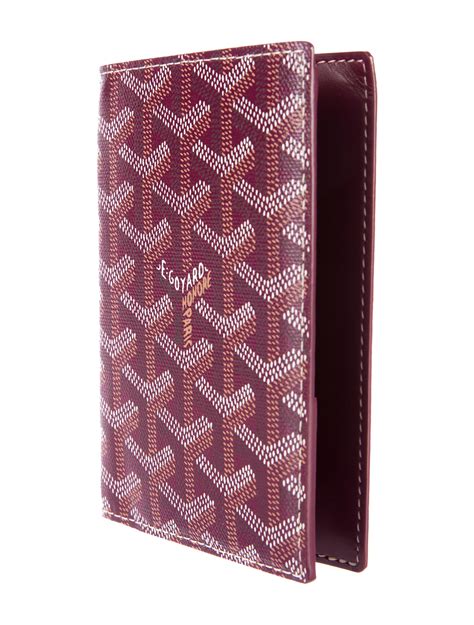 porta passaporto goyard|GOYARD Goyardine Passport Holder Burgundy .